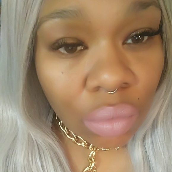 Meet your Posher, Latease - Picture 2 of 3